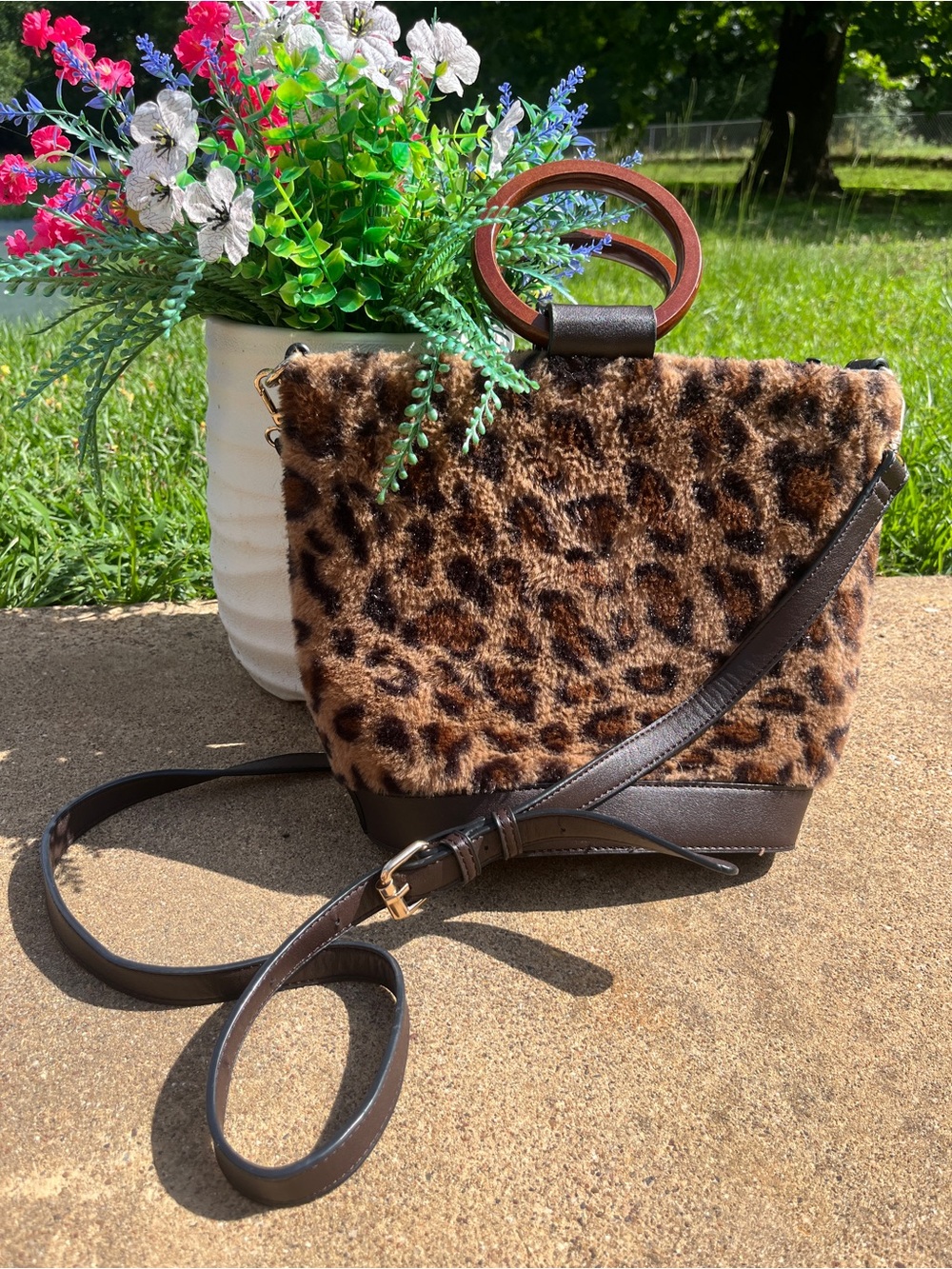 Leopard Soft Fur, Shoulder/Crossbody Bucket Bag